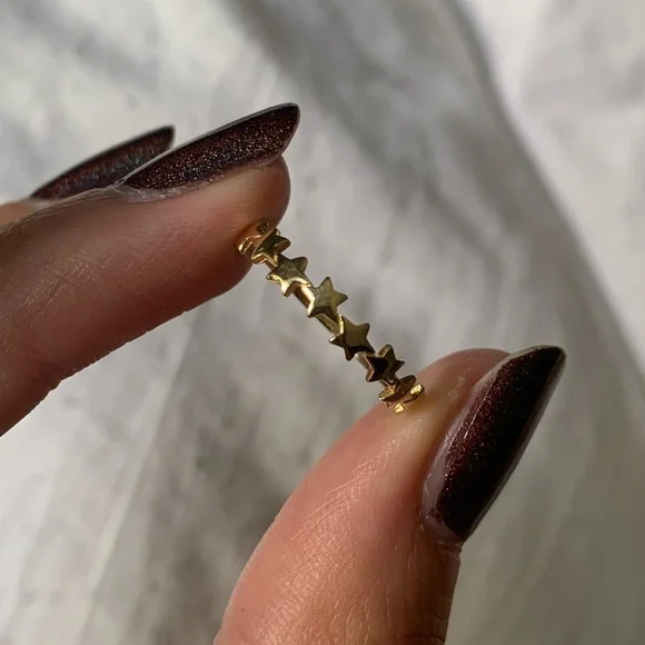 14k gold delicate star ring - size 8 - Picture 13 of 14